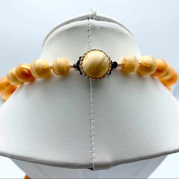 Vintage Japan Celluloid Beaded Single Strand Orange Bead Necklace - Picture 4 of 12